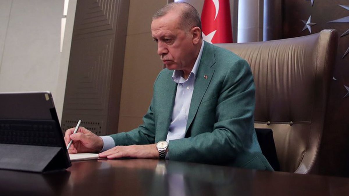 AK Parti'de yerel seçim hazırlığı! 6 il başkanı değişti