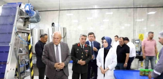 Milli Savunma Bakanlığı Tedarik Hizmetleri Genel Müdürü ve Genel Müdür Yardımcısı Belediye Başkanı'na ziyarette bulundu
