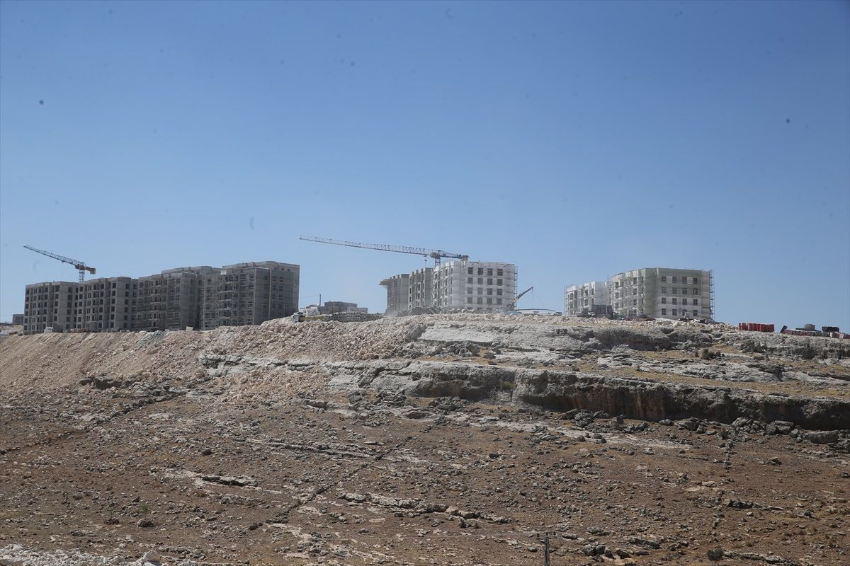 Şanlıurfa'da Depremzedelere Kalıcı Konutlar İnşa Ediliyor