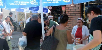 Eskişehir'de Lokanta Muharrem Ayı Dolayısıyla Aşure Dağıtımı Yaptı
