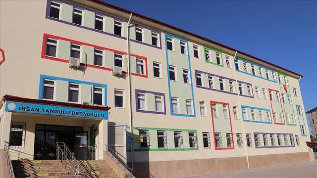 Okulların açılmasına kaç gün var, kaç gün kaldı 2023-2024? Okulların açılması sayacı 2023! Okullar ne zaman açılıyor? Yaz tatili bitti mi?