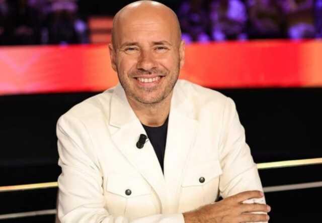 Sen Türkülerini Söyle jürileri kimlerdir? TRT 1 Sen Türkülerini Söyle jüri üyeleri kimdir, isimleri ne? Sen Türkülerini Söyle jürileri kimlerdir? TRT 1 Sen Türkülerini Söyle jüri üyeleri kimdir, isimleri ne?