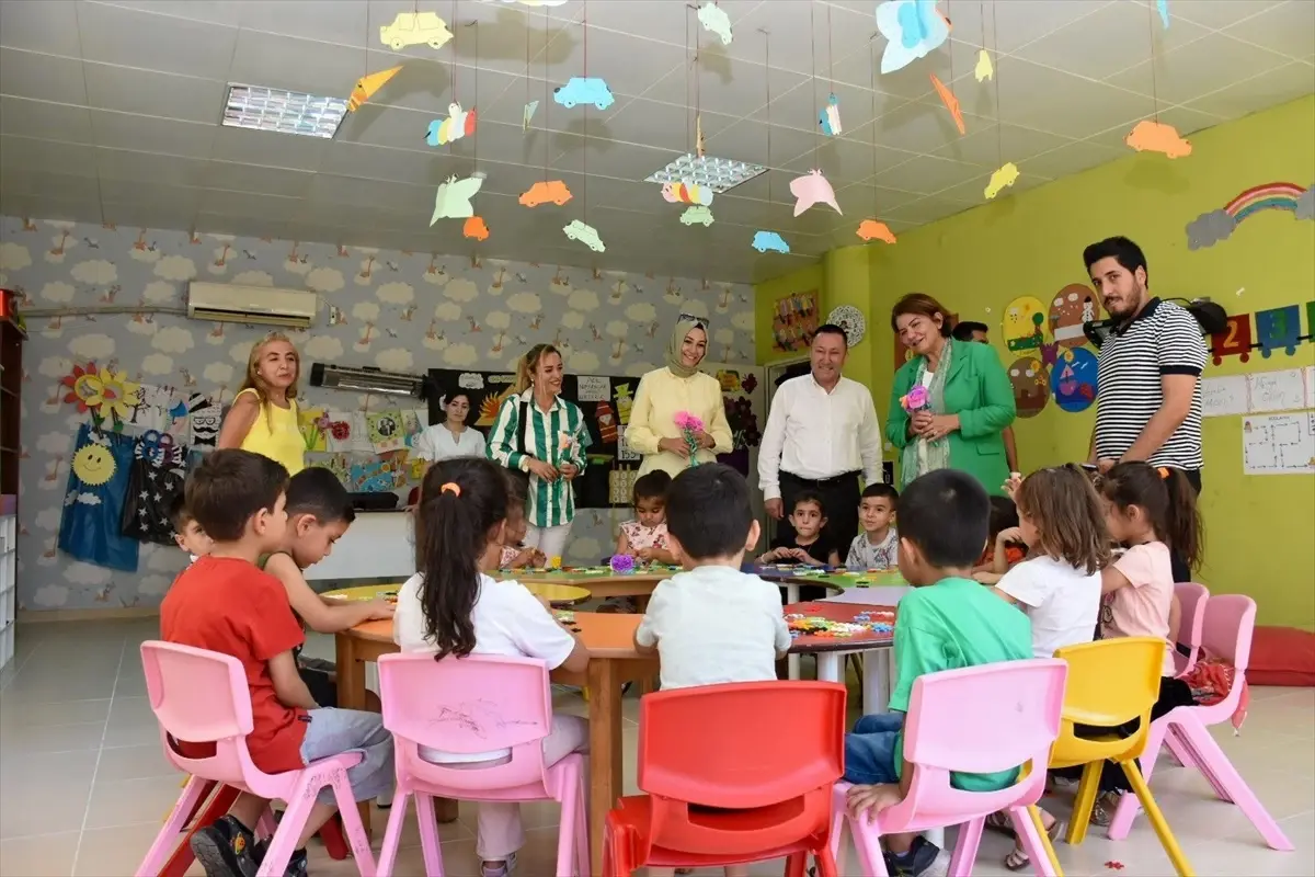 Diyarbakır'da Bağlar Belediyesi Kadın ve Aile Hizmetleri Müdürlüğü'nden 1000'i aşkın kadın ve çocuğa eğitim desteği