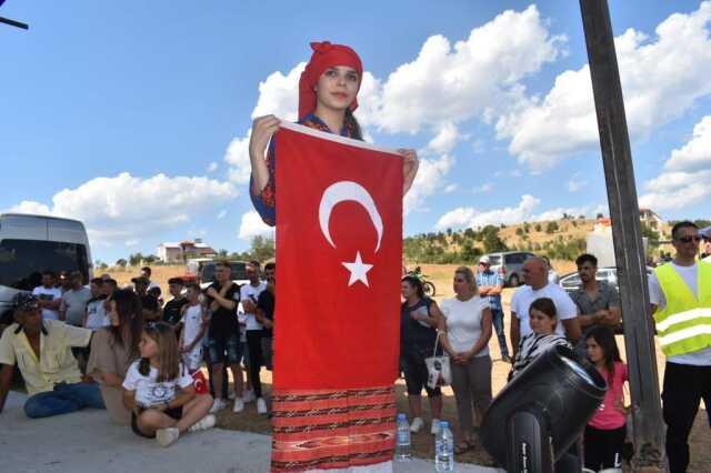 Doğu Makedonya'da Yörük Türkleri Kültürlerini Yaşatmaya Devam Ediyor.