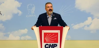 CHP Genel Başkan Yardımcısı Devrim Barış Çelik, Eyüp Kaymakamlığı'nın CHP'nin 'muazZAM' sergisini yasaklamasına tepki gösterdi