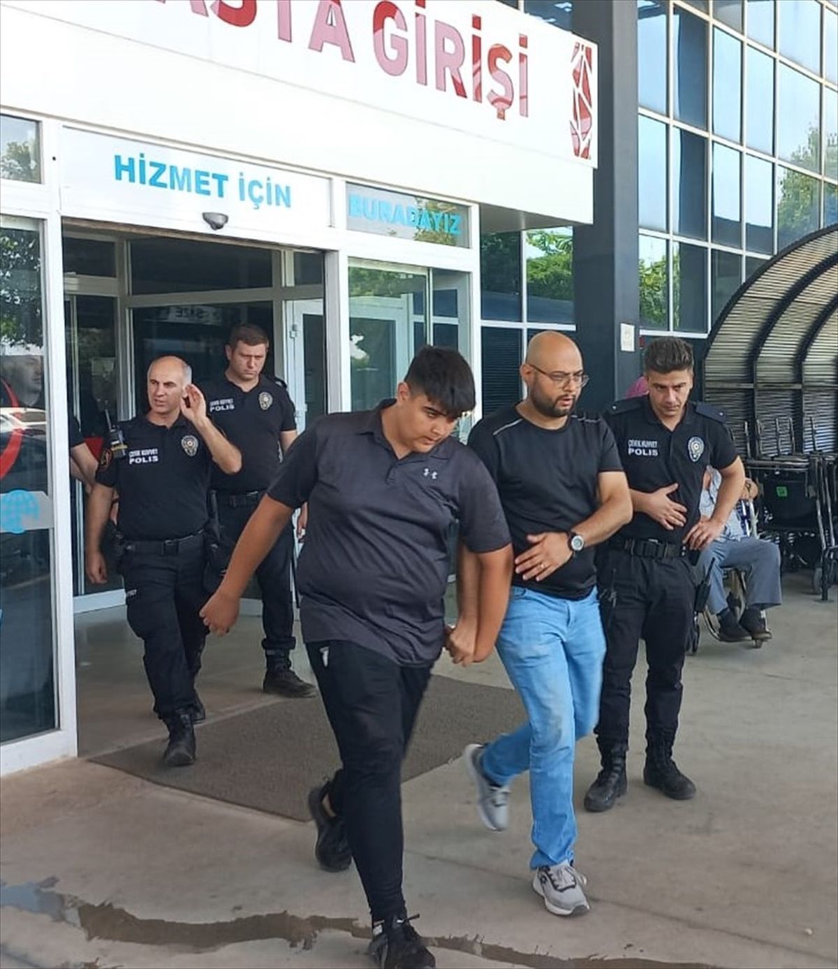 Ödemiş'te bıçaklı kavga: 1 çocuk öldü, 1 çocuk yaralandı