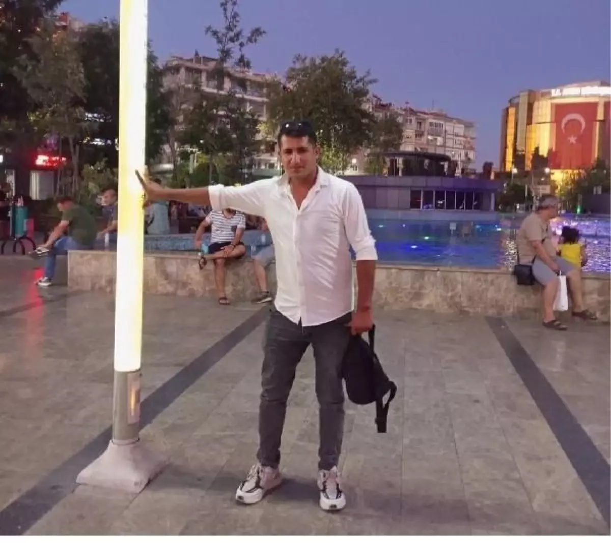 Denizli Otoyolu'nda Kepçe Operatörü Ölü Bulundu