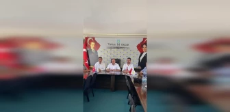 İYİ Parti Antalya Milletvekili Uğur Poyraz: Belediye Meclis Üyelerimiz Yeni Bir Rant Oyununu Bozmuştur