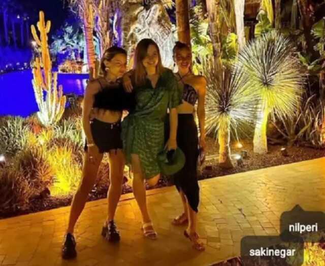 Cem Garipoğlu'nun kardeşinin yaptığı iddia edilen paylaşım ortalığı ayağa kaldırdı Cem Garipoğlu'nun kardeşinin yaptığı iddia edilen paylaşım ortalığı ayağa kaldırdı