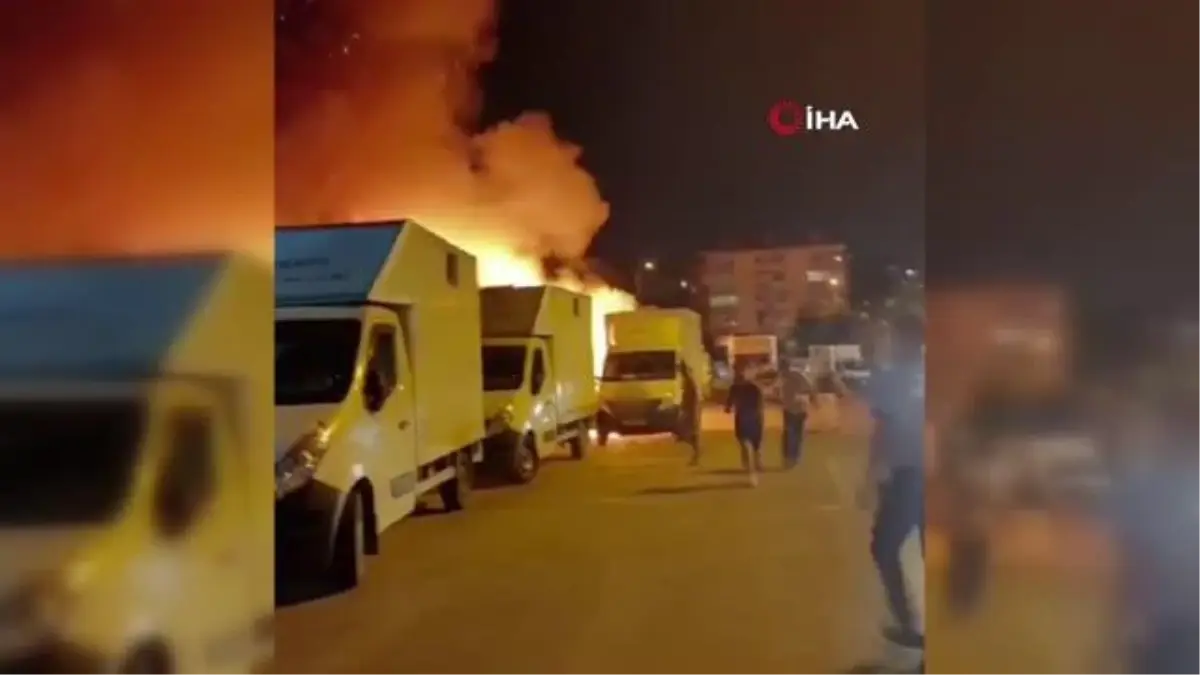 Veli Efendi Hipodromu Önünde 5 Araç Alev Alev Yandı