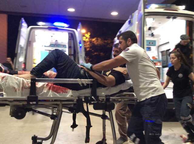 Komşuların gürültü kavgasında kan aktı! 2'si ağır 3 kişi yaralandı