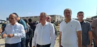 Adana'da çıkan yangında etkilenen iş yeri sayısı 18