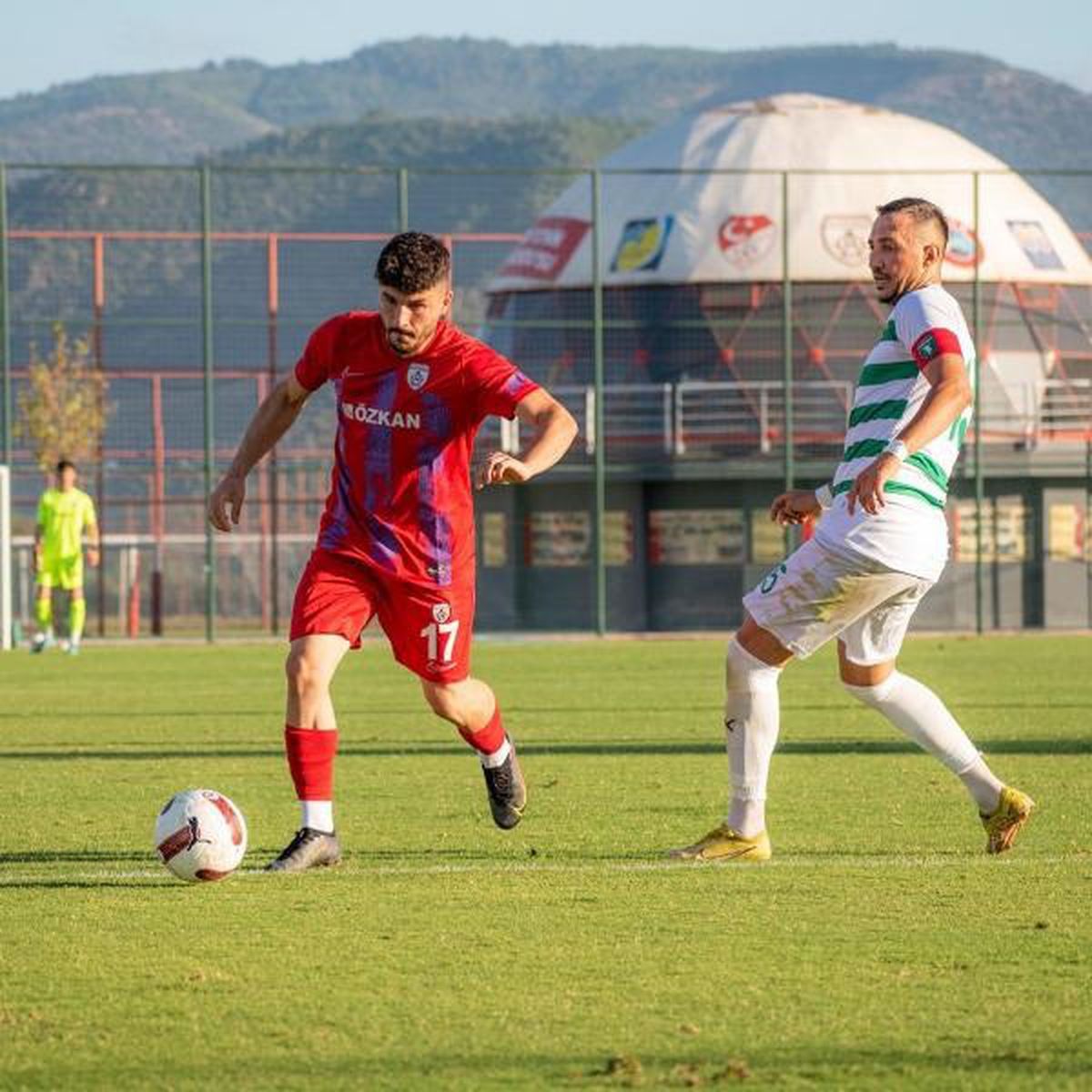 Altınordu, hazırlık maçında Efeler 09 SFK'yı 4-0 yendi
