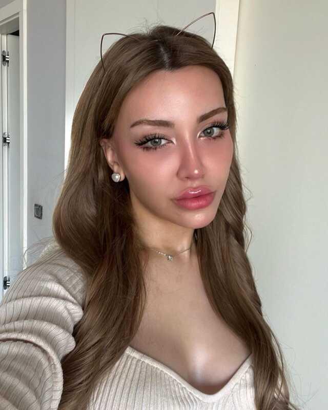 Bunu da gördük! Cinsiyet değiştiren Mika Can Raun, ses teli operasyonu mu yaptırdı? Bunu da gördük! Cinsiyet değiştiren Mika Can Raun, ses teli operasyonu mu yaptırdı?