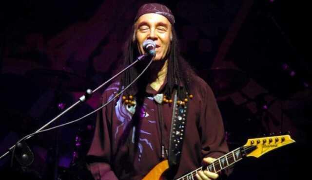 ERKİN KORAY'ın UNUTULMAZ ŞARKILARI ve SÖZLERİ... Öyle Bir Geçer Zaman Ki, Fesuphanallah, Sevince, Cemalim, Estarabim...