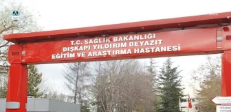 CHP Milletvekili Gamze Akkuş İlgezdi, Ankara Dışkapı Hastanesi'nin Kapatılmasına Tepki Gösterdi