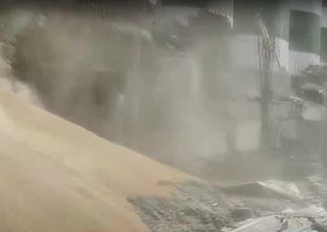 GÖLCÜK SON DAKİKA! Kocaeli Derince patlama neden oldu, patlama anı izle!