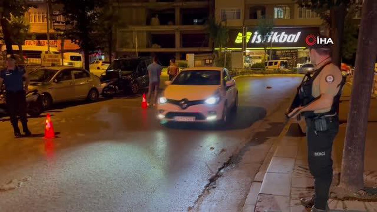 İstanbul'da motosikletlilere kask takmama cezası