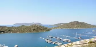 Kaş Yat Limanı'nda Otel ve Ticari Alan Genişletme Planı Reddedildi
