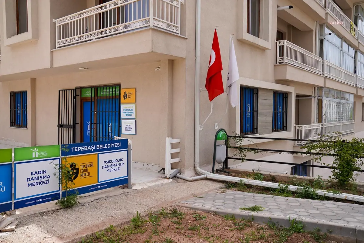 Tepebaşı Belediyesi Kadın Danışma Merkezi'nden Kadınlara Hukuki Destek