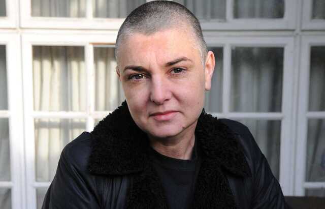 13 gün önce ölen şarkıcı Sinead O'Connor binlerce hayranı tarafından gözyaşları içinde son yolculuğuna uğurlandı