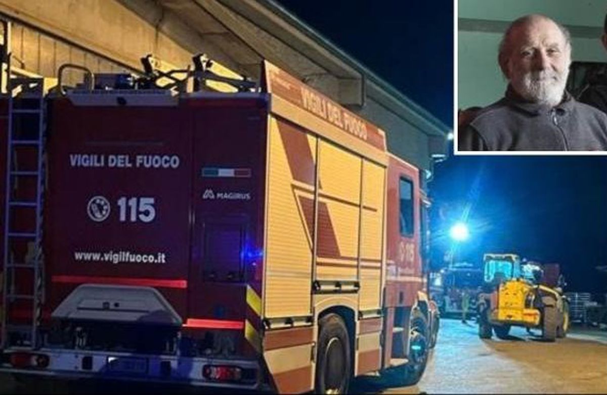 15,000 40 kglık peynirlerin altında kalan adam hayatını kaybetti