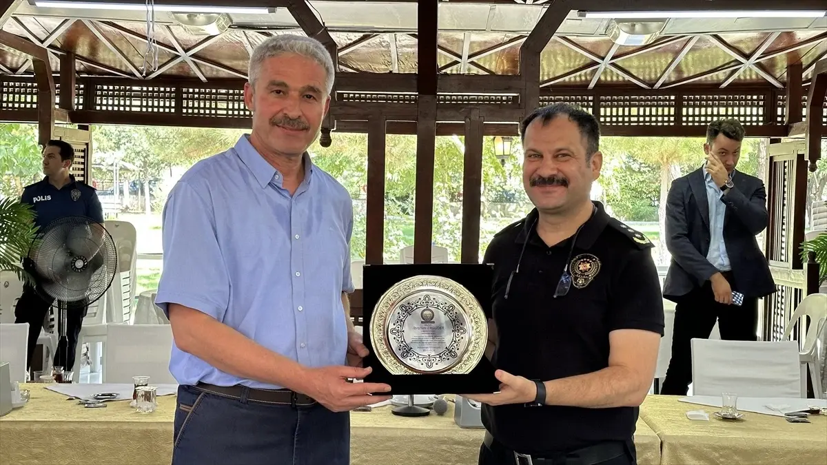Adıyaman'dan Düzce'ye İl Emniyet Müdürü İbrahim Ergüder için Veda Programı Düzenlendi