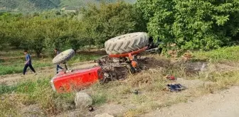 İznik'te minibüs-traktör çarpışması: 5 yaralı