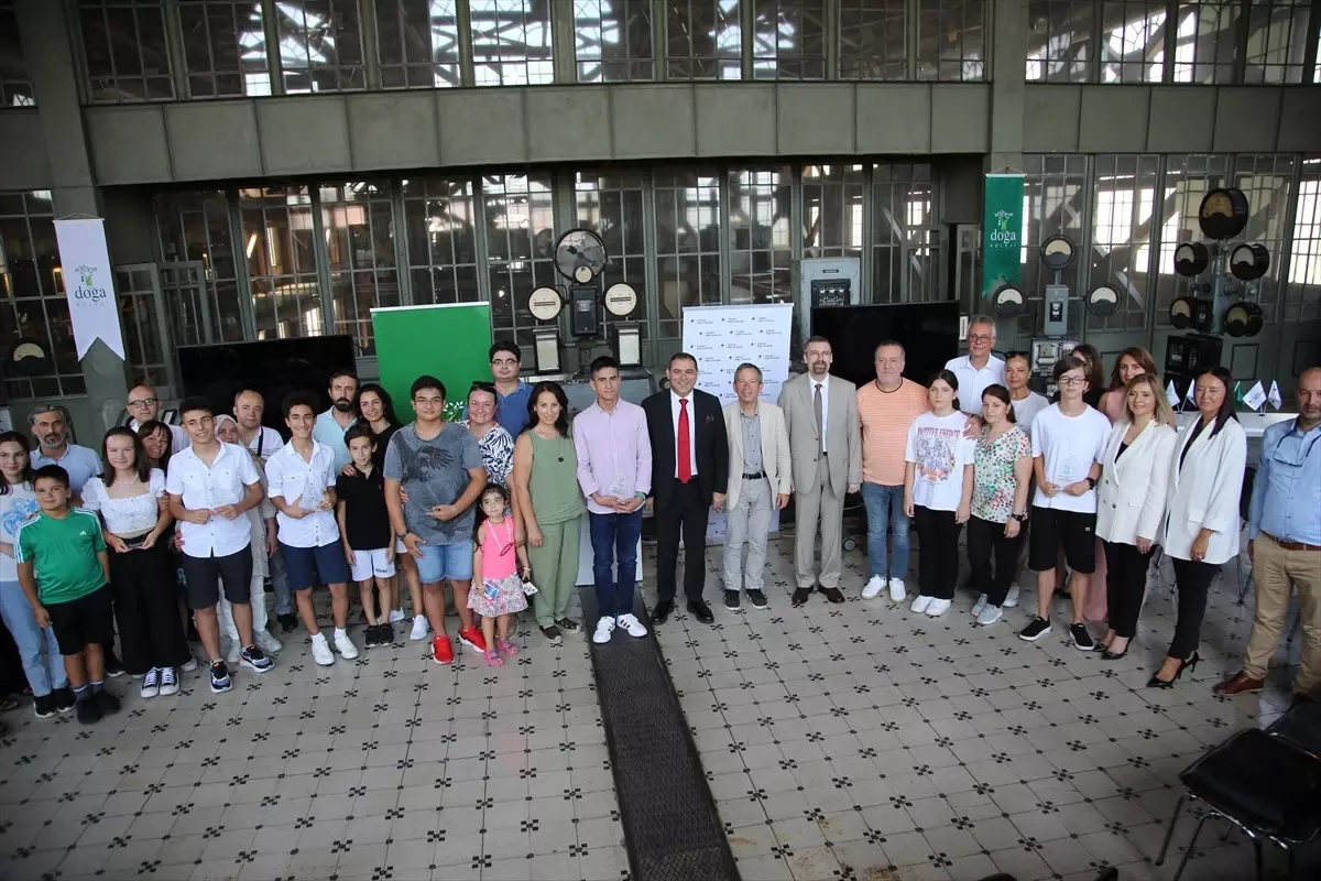 Doğa Koleji YKS ve LGS Birincileri Plaket Töreninde Buluştu