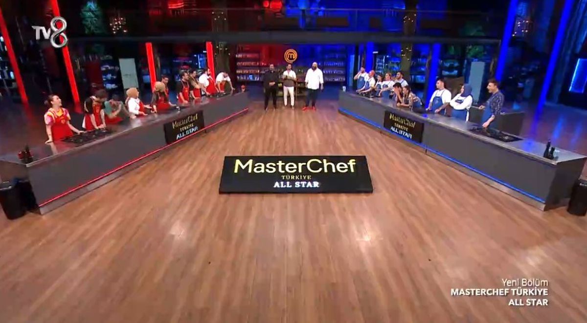 Masterchef dokunulmazlığı hangi takım kazandı? 8 Ağustos Salı Masterchef Mavi takım mı Kırmızı takım mı kazandı? Masterchef düellosunu kim aldı?