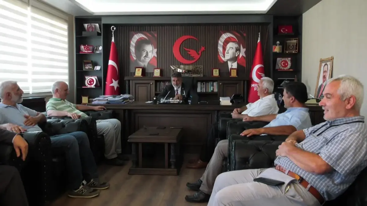 Mazlumder'den Milli Yol Partisi'ne Ziyaret... Remzi Çayır: 'Hakları Elinden Alınan Hangi Kesim Olursa Olsun, Ona Sahip Çıkmazsak Yalnızlaşır ve...