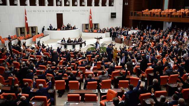 MECLİS OLAĞANÜSTÜ TOPLANIYOR | Meclis neden olağanüstü toplandı, meclis olağanüstü toplantı saat kaçta?