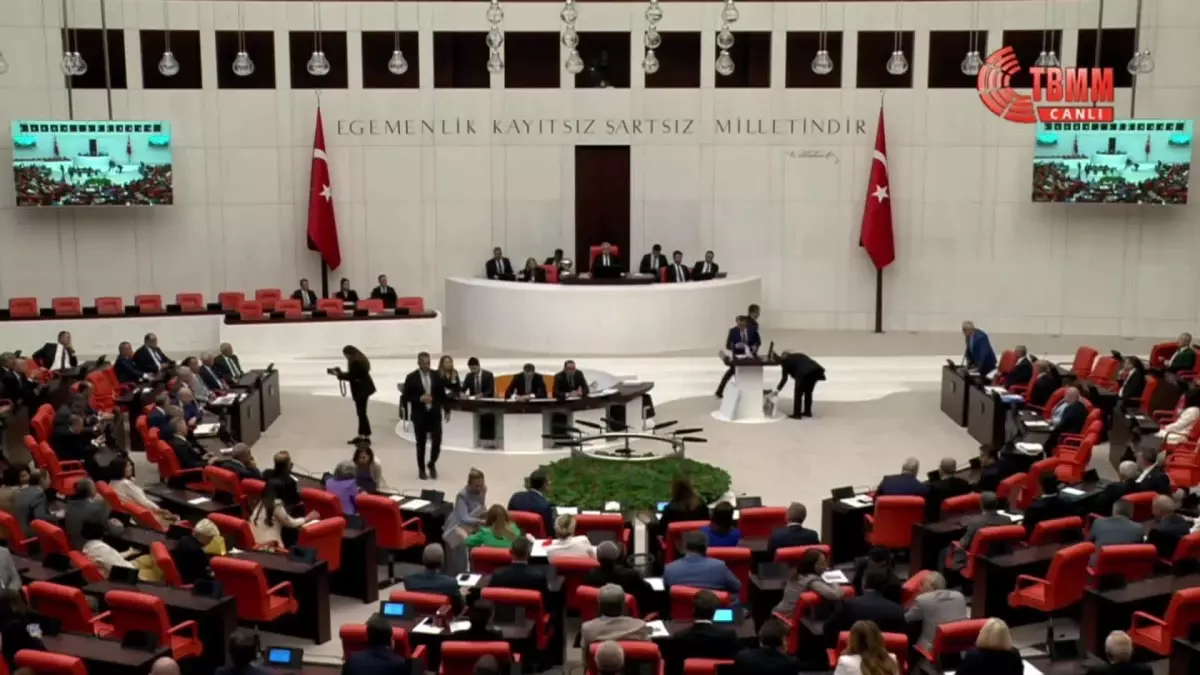 TBMM Genel Kurulu, 'Akbelen' Gündemiyle Olağanüstü Toplandı.