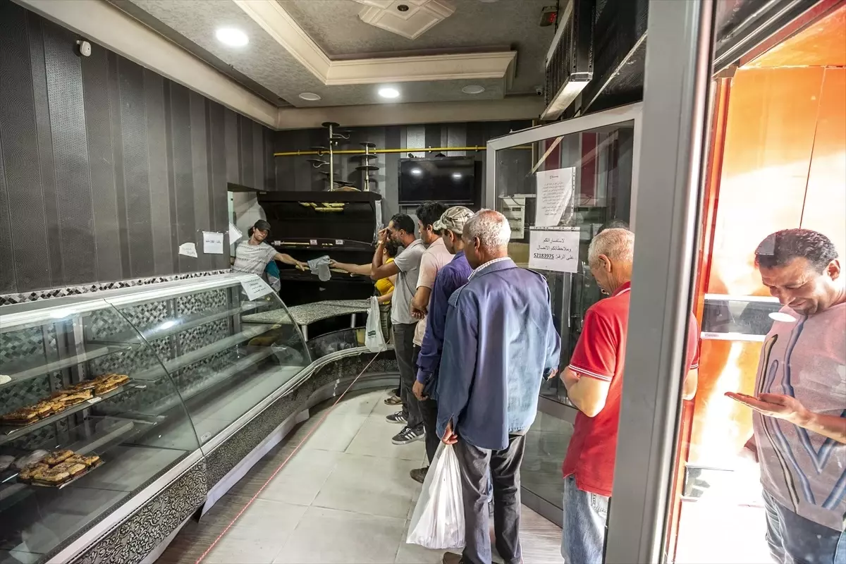 Tunus'ta Fırıncılar Protestoyu Askıya Aldı, Ekmek Üretimine Devam Ediyor