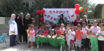 Depremzede çocuklar karpuz şenliğinde gönüllerince eğlendi