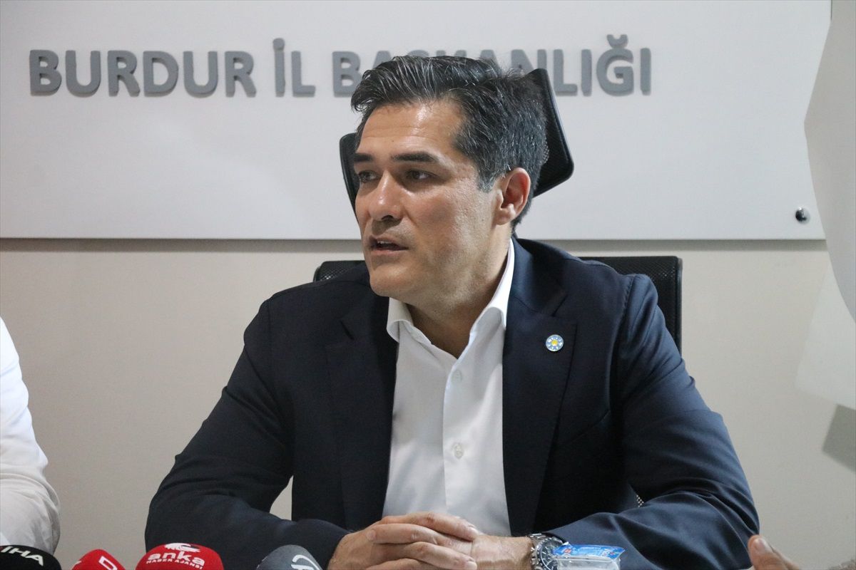İYİ Parti Teşkilat Başkanı Buğra Kavuncu: 'Yerel seçimlere tek başımıza girecekmişiz gibi hazırlığımızı yapıyoruz'