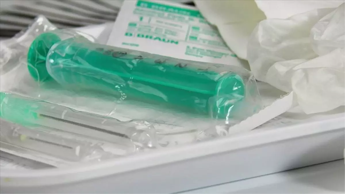 Menenjit nedir? Belirtileri, tedavisi ve önlenme yöntemleri