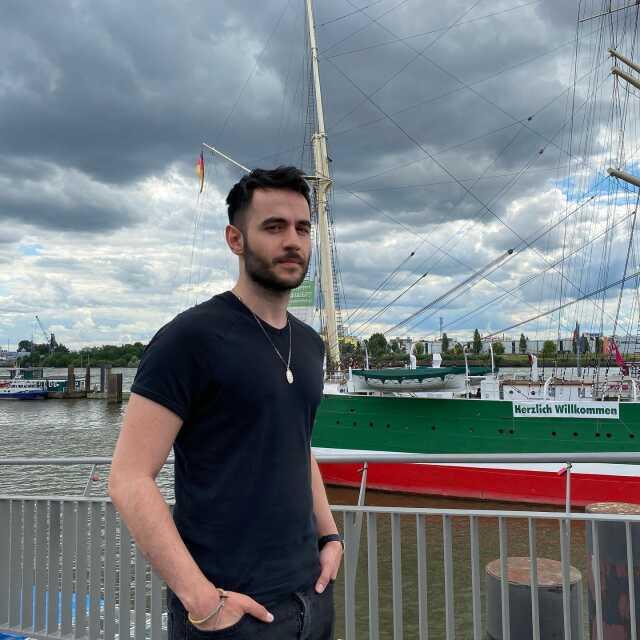 Yabancı Damat dizisinin Mustafa Can'ı Ozan Uğurlu, değişimiyle dikkat çekti