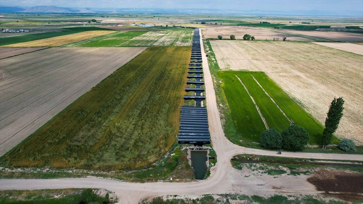 Kayseri Develi Ovası'nda Sulama İnşaatı Devam Ediyor