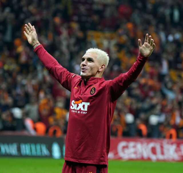 Galatasaray'da Lucas Torreira ve Angelino, Kayserispor maçına yetişecek