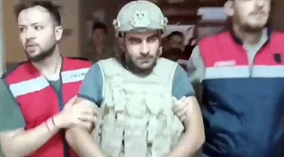 Her satırı korkunç! Şanlıurfa'daki cinayetin altından yasak aşk çıktı Her satırı korkunç! Şanlıurfa'daki cinayetin altından yasak aşk çıktı