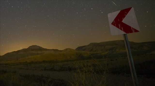 Bu hafta sonu dünyaya 80 meteor düşecek! Perseid Meteor Yağmuru'nu Türkiye'den de izleyebileceksiniz