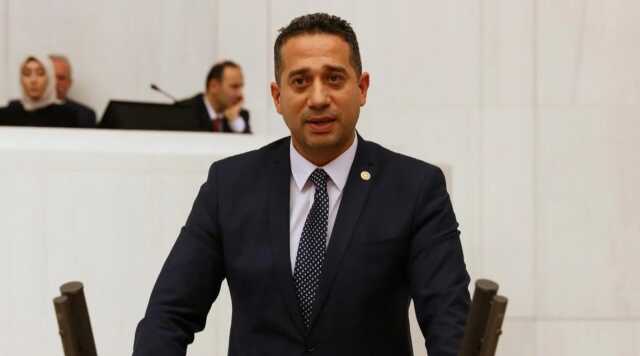 CHP'li Başarır'dan Tamer Karadağlı tepkisi: Sarayı çok seviyor, birden döndü CHP'li Başarır'dan Tamer Karadağlı tepkisi: Sarayı çok seviyor, birden döndü
