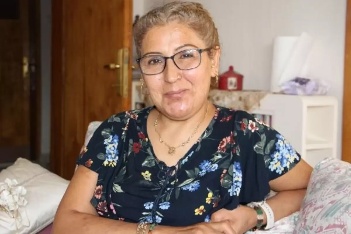 Emekli Hemşire Dolandırıcılara İnanıp 12 Bin 500 Dolar Kredi Çekti