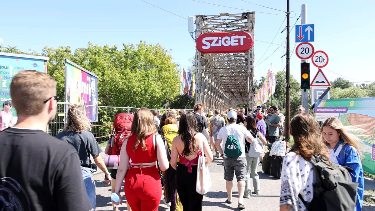 Macaristan'da merakla beklenen Sziget Festivali başladı