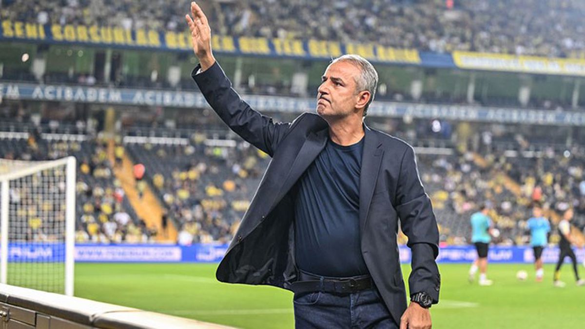 Son durum ne? Taraftarın transferini dört gözle beklediği Fred, İsmail Kartal'a soruldu