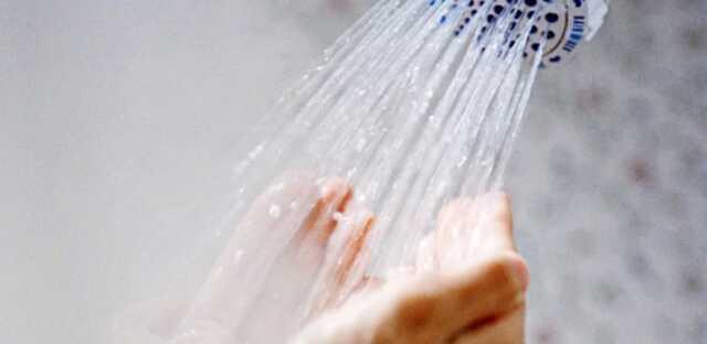 Yoksa siz de mi saçınızı havluyla kuruluyorsunuz? İşte saçınıza dost ve düşman alışkanlıklar! Yoksa siz de mi saçınızı havluyla kuruluyorsunuz? İşte saçınıza dost ve düşman alışkanlıklar!