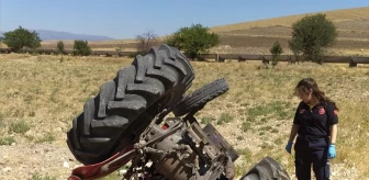 Burdur'da traktör kazası: Sürücü hayatını kaybetti