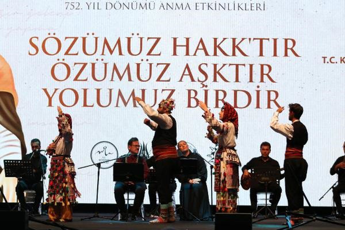 CUMHURBAŞKANI YARDIMCISI YILMAZ ETNİK KÖKENLERİ BİR ŞEKİLDE KAŞIMAK İSTEYENLERE 'DUR' DİYORUZ