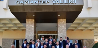Cumhurbaşkanı Yardımcısı Yılmaz, Gaziantep'te temaslarda bulundu